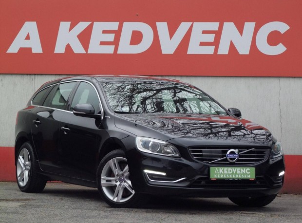 Volvo V60 2.4 D [D6] Phev AWD Momentum Geartron...